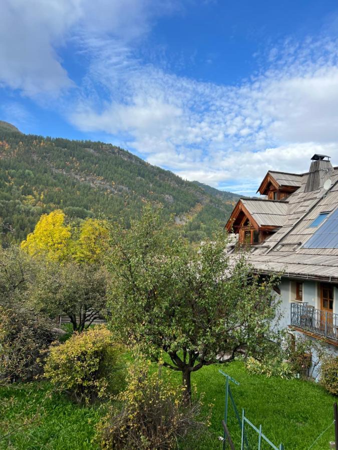 Bel Appartement 8 Personnes A Saint Chaffrey Luaran gambar